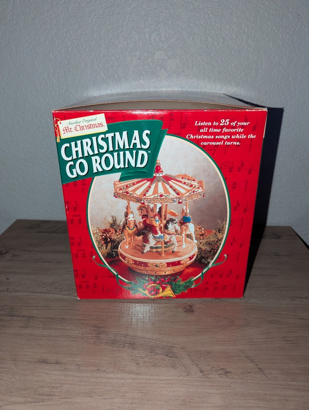 VTG 1996 Mr. Christmas Holiday Go Round Animated Musical Carousel Works